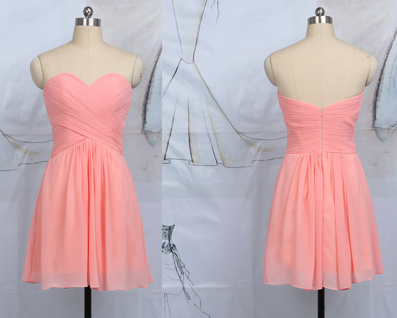 Short Coral Bridesmaid Dress Strapless Cocktail-length Chiffion Prom Dress Mini Homecoming Formal Sexy Party Dresses